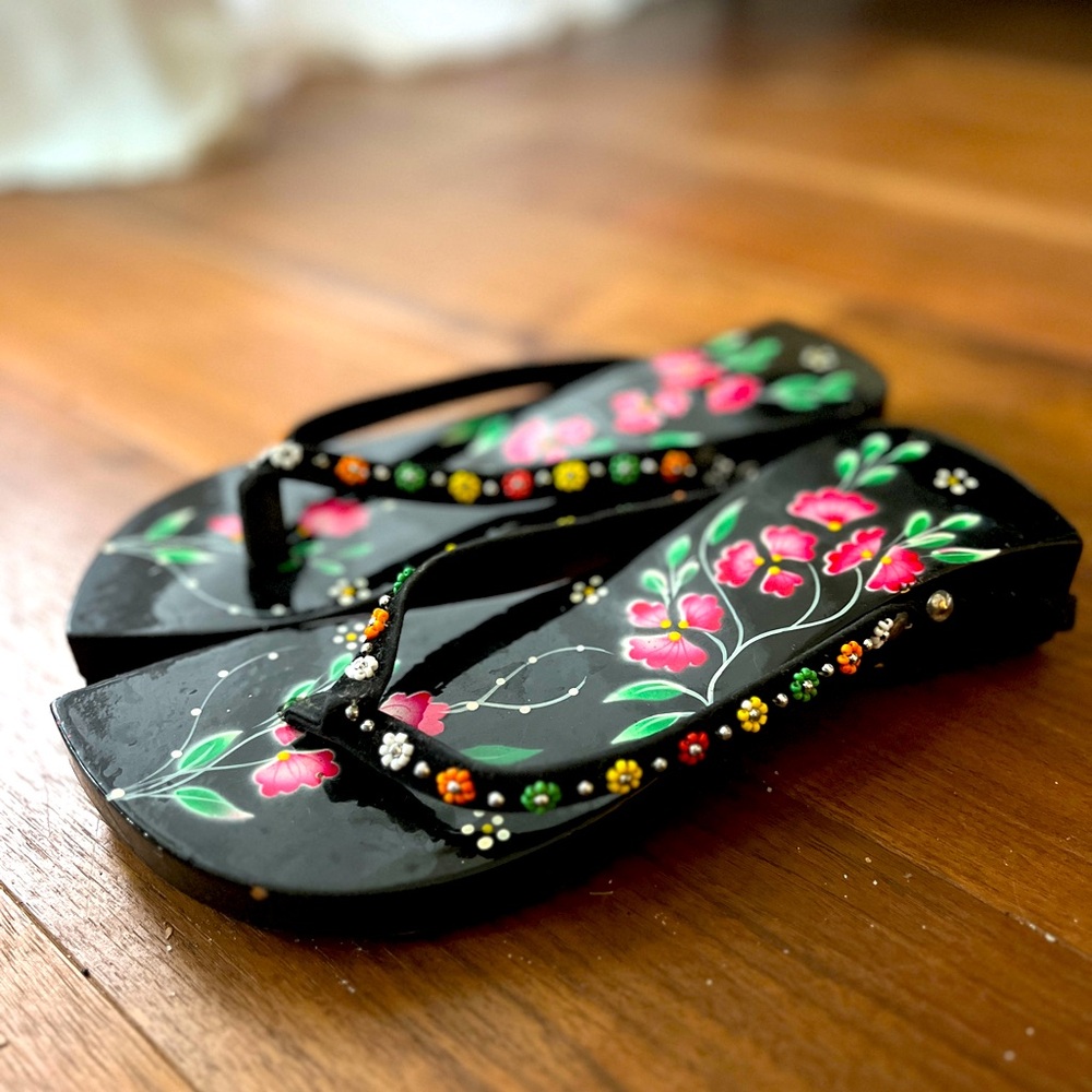 Chinese Clog Sandals